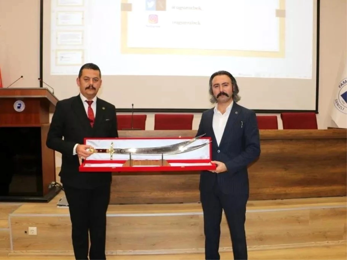 Denizli Ülkü Ocakları PAÜ’de konferans düzenledi