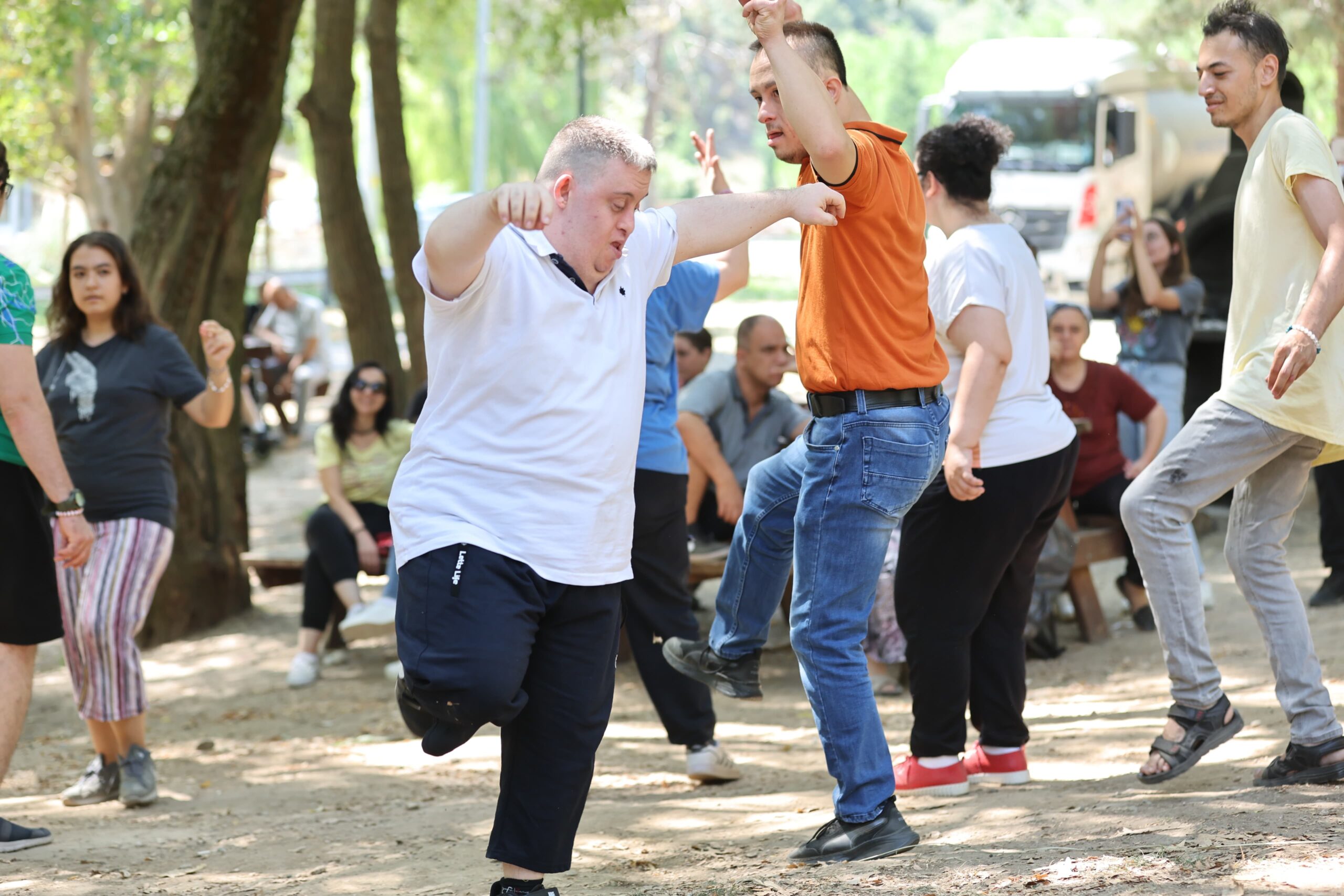 Merkezefendi Belediyesi’nden Engelsiz Yaşam Akademisi Öğrencilerine Yıl Sonu Etkinliği